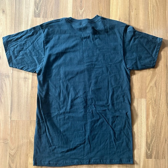 NWT Motley Crue Dr. Feelgood T-Shirt size medium 🆕 Hot Topic - Picture 3 of 6